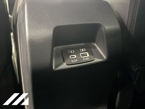 Used 2024 Subaru Crosstrek 2.0i Premium AWD/4WD image 27