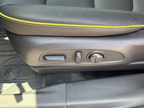 Used 2025 Chevrolet TrailBlazer ACTIV w/ Convenience Package FWD image 26