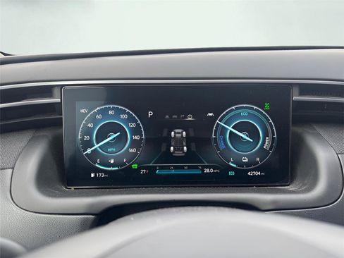 Used 2024 Hyundai Tucson Limited image 29