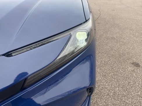 Used 2025 Toyota Camry LE image 9