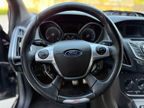 Used 2013 Ford Focus ST image 21