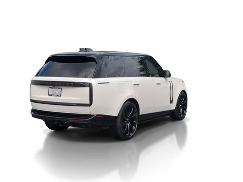 Used 2024 Land Rover Range Rover Autobiography image 8