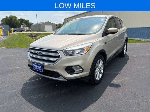 Certified 2017 Ford Escape SE FWD image 8