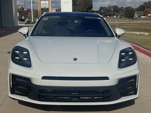 Used 2024 Porsche Panamera 4 image 5