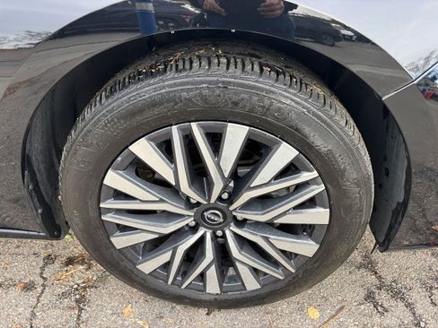 Used 2025 Nissan Altima 2.5 SV image 35