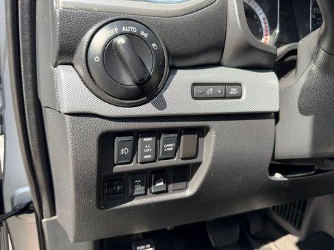 Used 2018 Nissan Titan PRO-4X w/ Pro-4x Utility Package AWD/4WD image 19