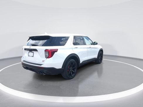 Used 2022 Ford Explorer ST w/ Equipment Group 401A AWD/4WD image 8