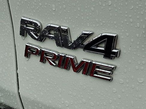 Certified 2023 Toyota RAV4 SE w/ Weather & Moonroof Package AWD/4WD image 18