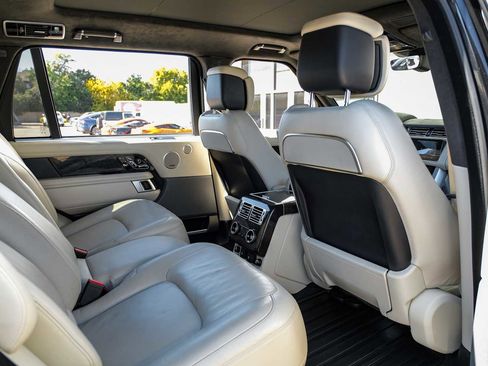 Used 2020 Land Rover Range Rover Long Wheelbase Autobiography image 34