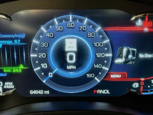 Used 2019 Cadillac Escalade ESV Premium Luxury image 18