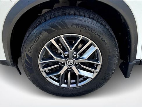 Used 2021 Nissan Rogue S image 30