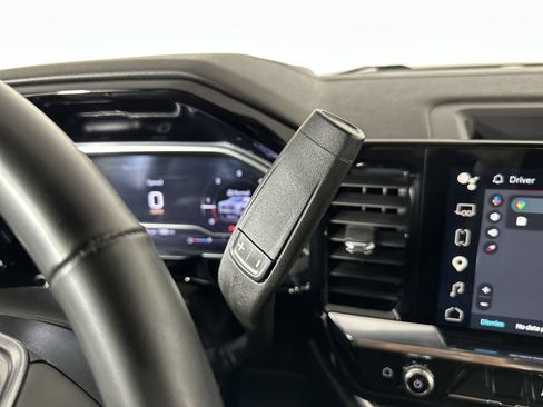 Used 2024 GMC Sierra 1500 Elevation w/ LPO, Elevation Black Package AWD/4WD image 18