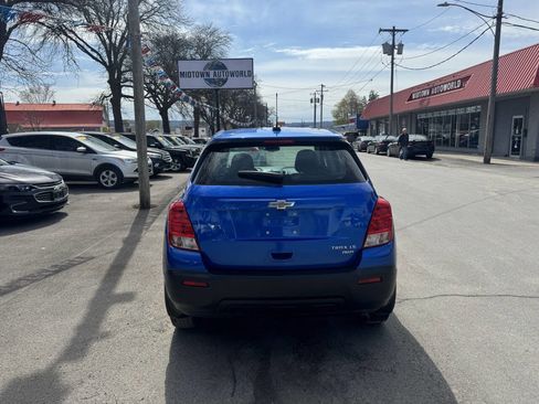 Used 2016 Chevrolet Trax LS AWD/4WD image 5