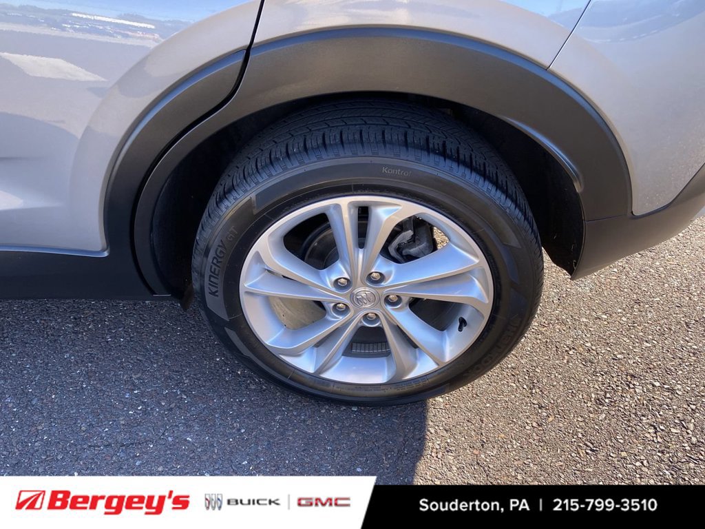 Used 2023 Buick Encore GX Preferred w/ Cold Weather Comfort Package AWD/4WD image 35