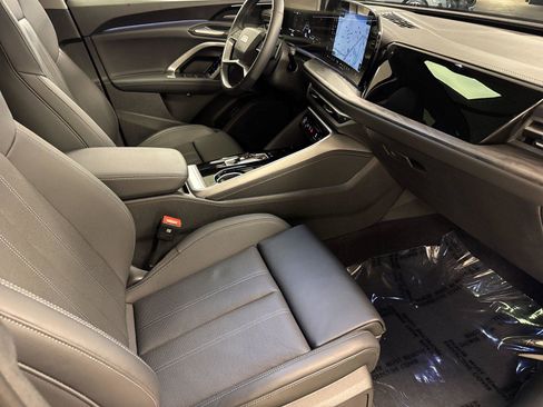 Certified 2025 Audi Q5 Premium w/ Premium Plus AWD/4WD image 16