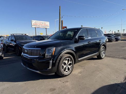 Used 2020 Kia Telluride EX image 4
