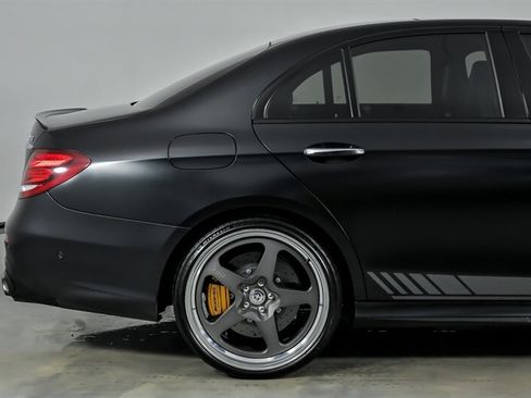Used 2018 Mercedes-Benz E 63 AMG S image 13
