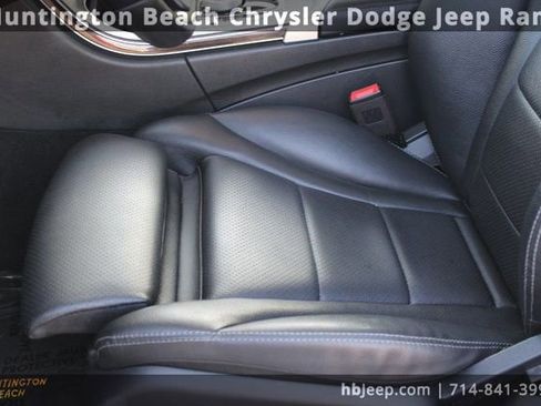 Used 2021 Mercedes-Benz C 300 Sedan image 33