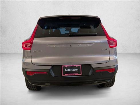 Certified 2026 Volvo XC40 B5 Ultra w/ Climate Package AWD/4WD image 8