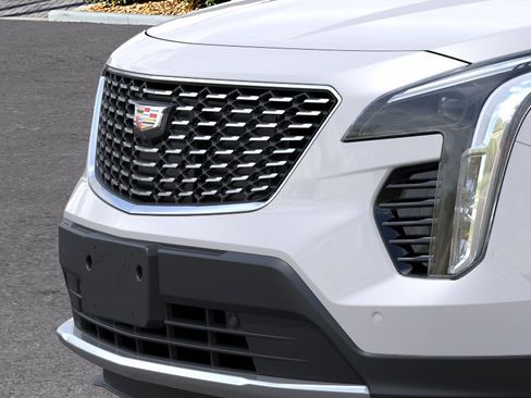 Certified 2023 Cadillac XT4 Premium Luxury w/ Enhanced Visibility Package AWD/4WD image 13