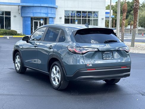 Certified 2025 Honda HR-V LX image 9