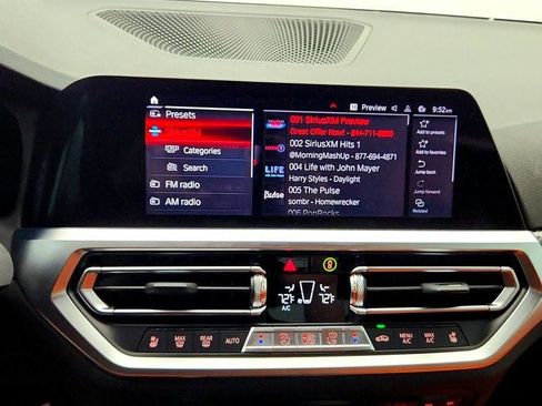 Used 2022 BMW M4 Coupe w/ Executive Package RWD image 19