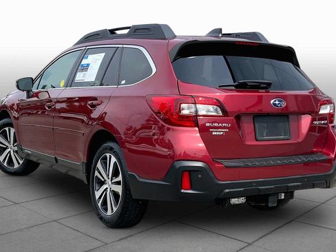 Used 2019 Subaru Outback 2.5i Limited AWD/4WD image 12