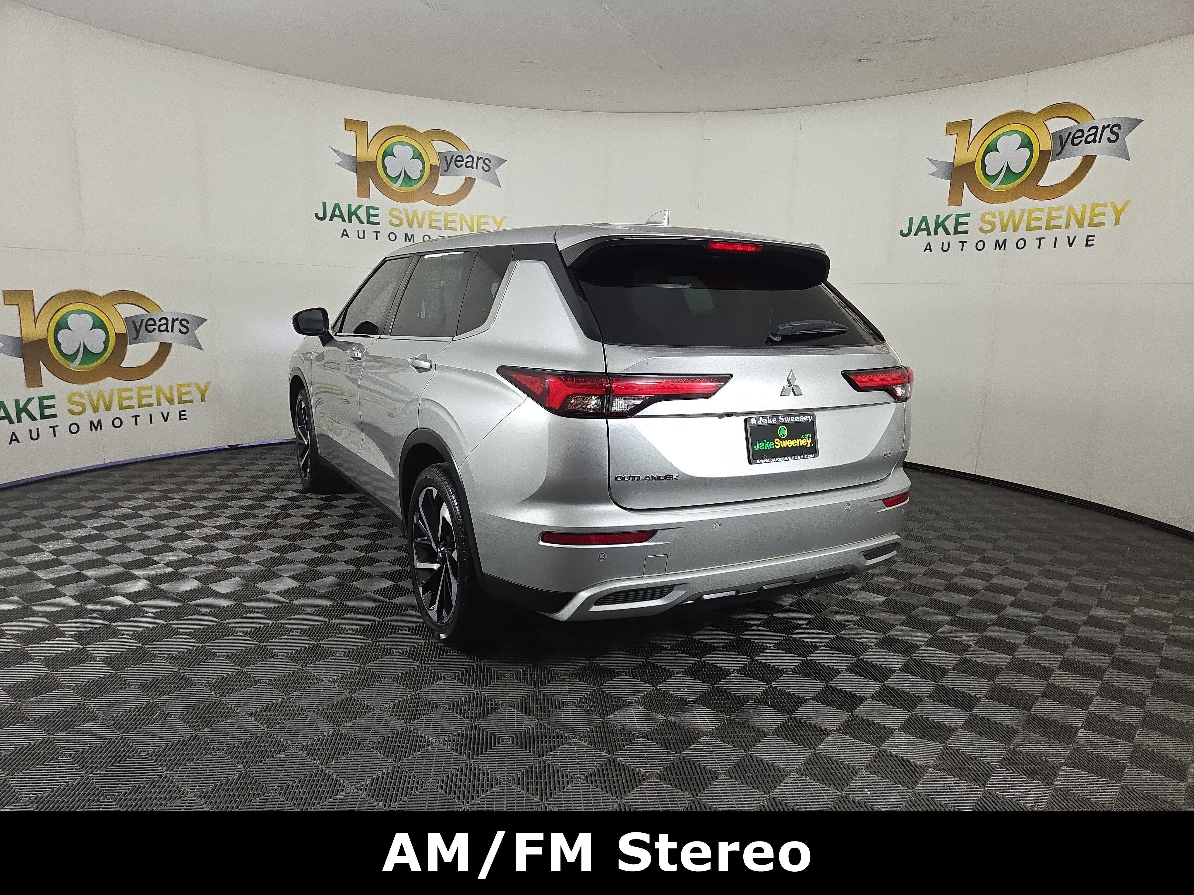 Used 2023 Mitsubishi Outlander SE AWD/4WD image 6