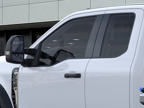 New 2025 Ford F550 4x4 SuperCab Super Duty image 20