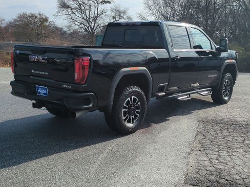 Used 2020 GMC Sierra 2500 AT4 w/ Technology Package image 5