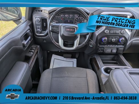 Used 2022 GMC Sierra 1500 Elevation w/ Preferred Package RWD image 15