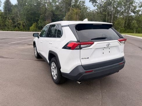 Used 2025 Toyota RAV4 LE FWD image 12