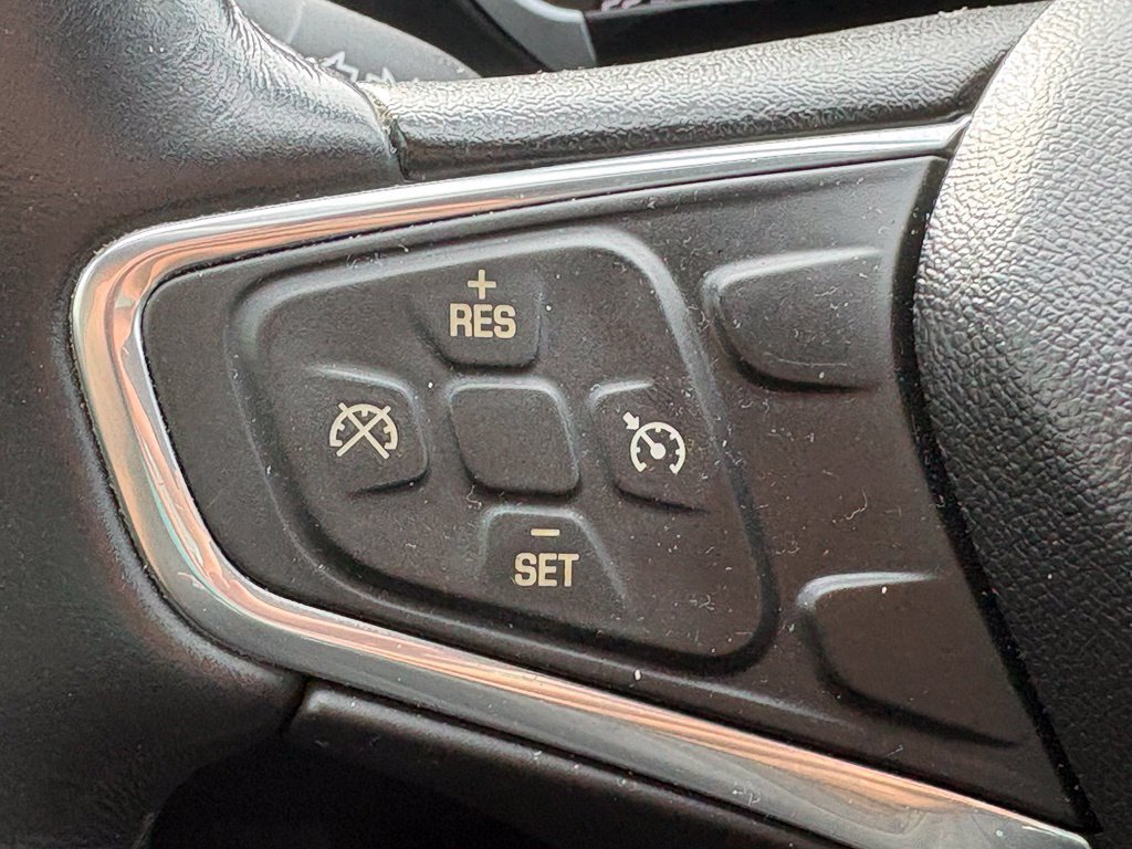 Used 2016 Chevrolet Volt LT FWD image 15