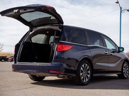 Used 2024 Honda Odyssey EX-L image 5