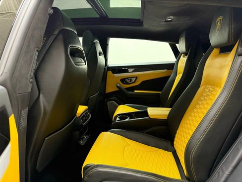 Used 2020 Lamborghini Urus image 14