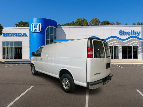 Used 2024 GMC Savana 2500 w/ Driver Convenience Package RWD image 6