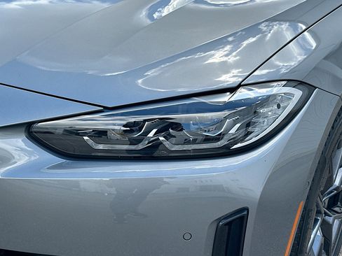 Used 2023 BMW i4 eDrive40 w/ Premium Package RWD image 31