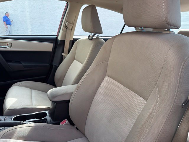 Used 2014 Toyota Corolla LE FWD image 9
