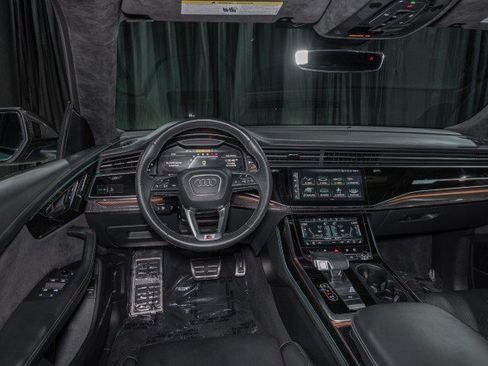 Used 2022 Audi SQ8 Prestige w/ Prestige Package AWD/4WD image 18