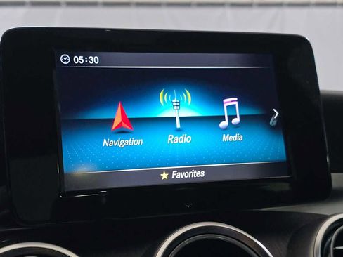 Used 2019 Mercedes-Benz C 300 Sedan image 31