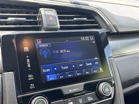 Used 2018 Honda Civic EX image 28