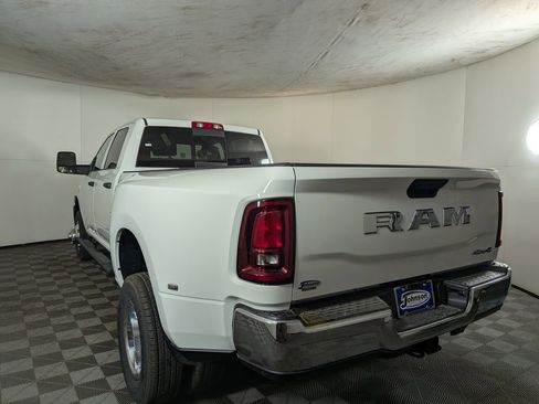 New 2026 RAM 3500 Tradesman AWD/4WD image 4