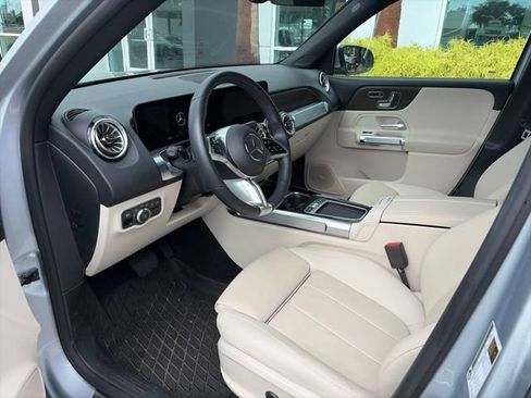 Used 2026 Mercedes-Benz GLB 250 image 17