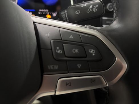 Certified 2023 Volkswagen Jetta SE FWD image 15