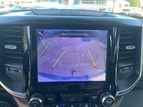 Used 2020 RAM 1500 Laramie AWD/4WD image 25
