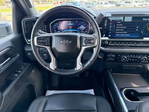 Used 2024 Chevrolet Silverado 2500 LTZ w/ LTZ Plus Package AWD/4WD image 17