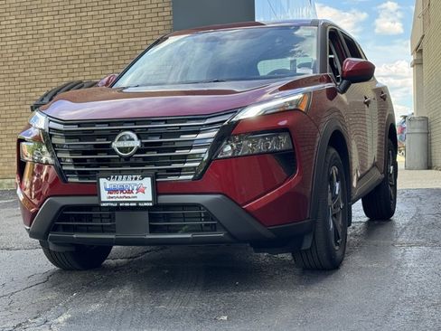 New 2026 Nissan Rogue SV w/ Cold Weather Package AWD/4WD image 24