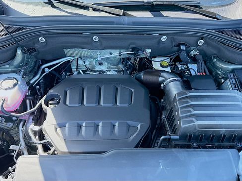 New 2026 Volkswagen Atlas Cross Sport SEL R-Line image 26