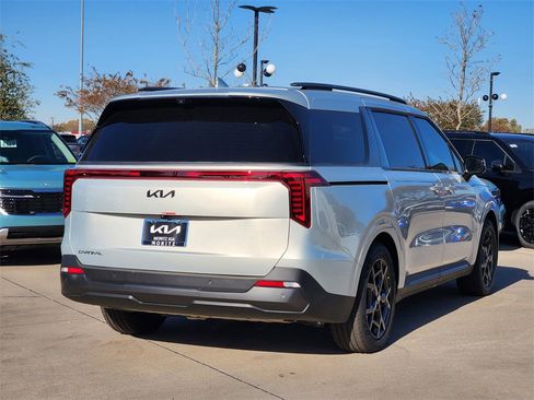 New 2026 Kia Carnival SX Prestige image 4
