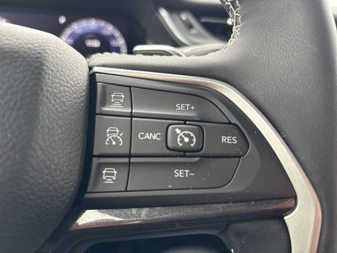 Certified 2023 Jeep Grand Cherokee L Laredo image 28